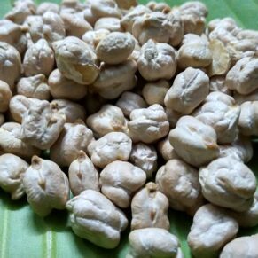 Kabuli Chhola (White Chickpea)