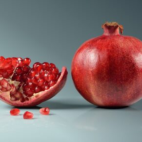 Pomegranate (Anar)